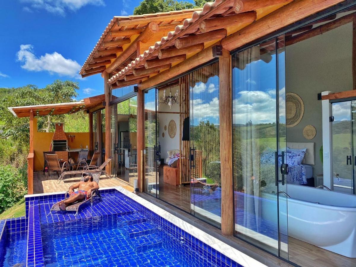 Chalet Chale Tucano Super Luxo Cunha