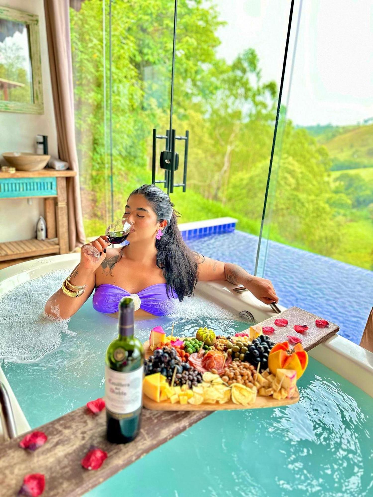 Chalet Chale Tucano Super Luxo Cunha